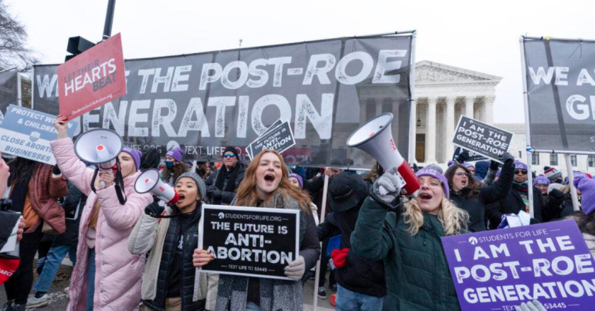 House Republicans pass two anti-abortion bills on eve of March for Life