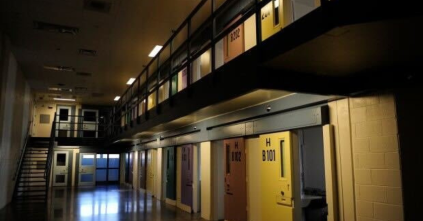 Colorado Democrats Push for Controversial $3,000 Cash Payments to Ex-Cons