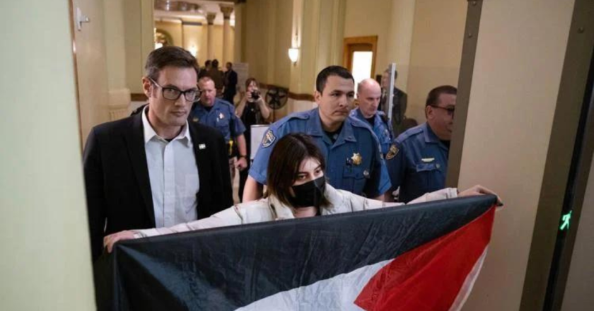 Pro-Palestinian protesters disrupt Colorado House on first day of session