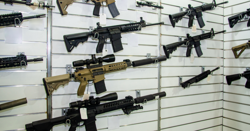 ‘Assault weapons’ bill, opposed by hundreds in marathon hearing, advances in House
