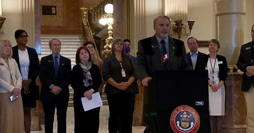 Sen. Rod Pelton warns Kit Carson Republicans of extreme gun bills, appointments