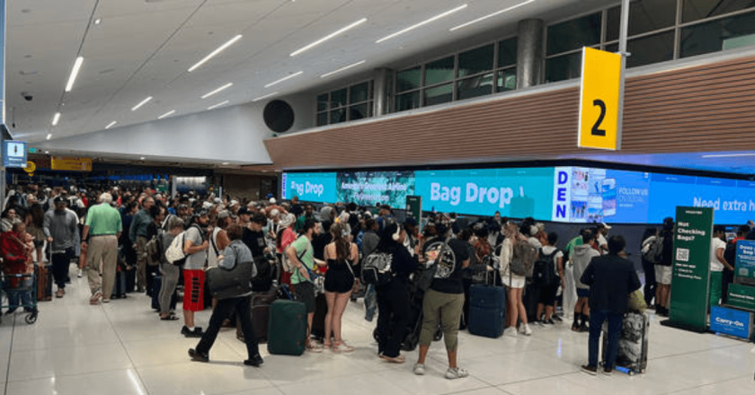 Normal operation resumes at DIA following overnight grounding related to Microsoft outage
