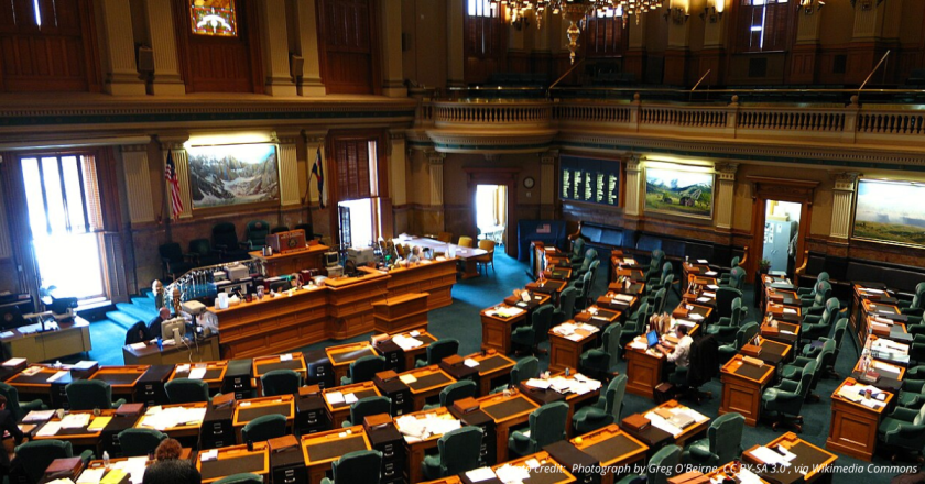 Support grows for HB 1135, establishing cell phone policy in Colorado schools